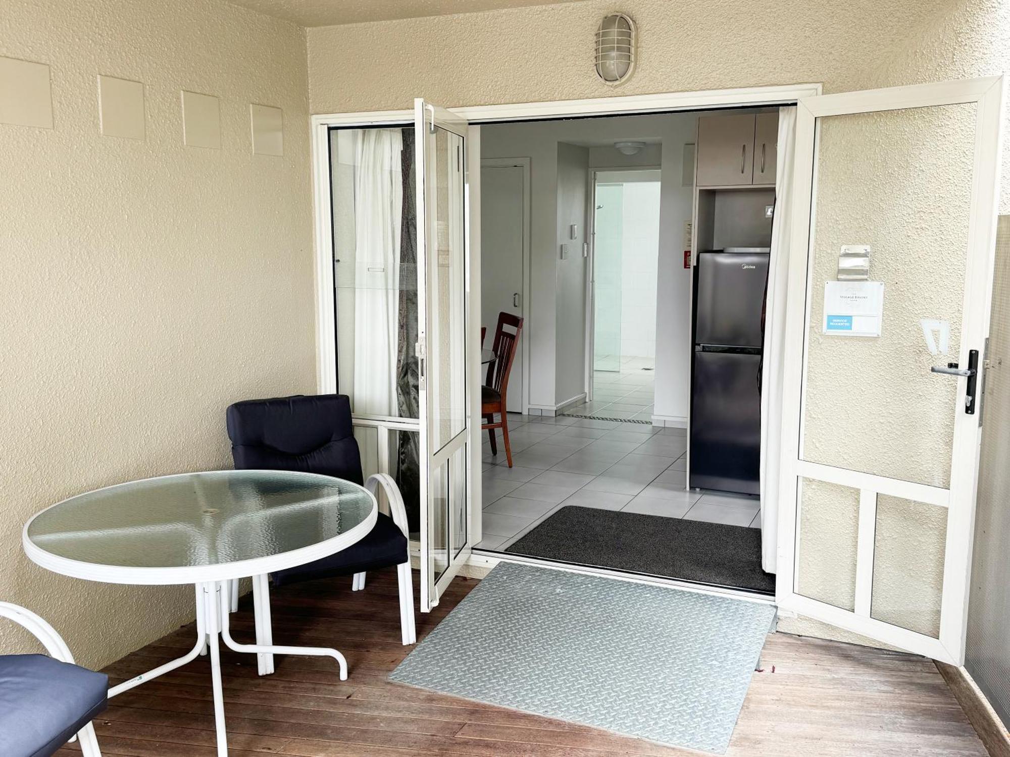 The Village Motel 4*