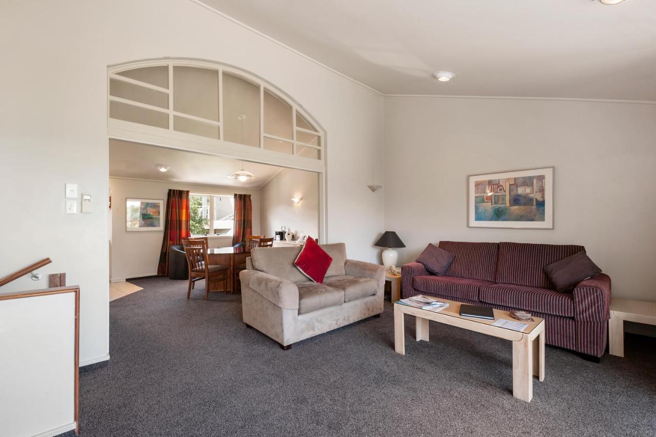 Motel The Village 4*